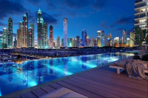 LUXURY BEACH FRONT APARTMENT